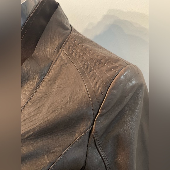 Danier Leather Brown Jacket - Picture 2 of 9